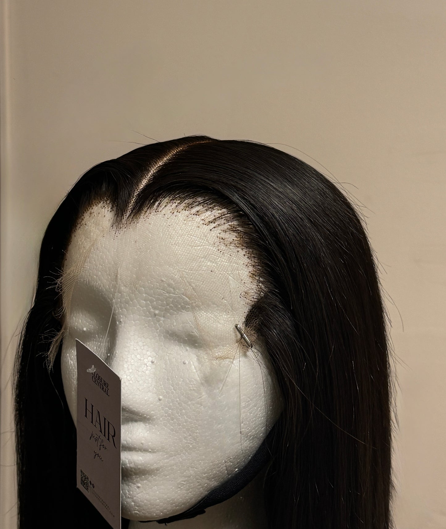 CC MIDDLE PART Curled Glueless Wig